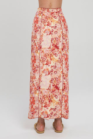 
                      
                        SELCA MIDI SKIRT
                      
                    