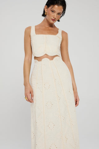 
                      
                        JELSA SCALLOP TOP
                      
                    