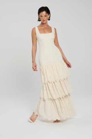 
                      
                        JELSA TIER MAXI
                      
                    