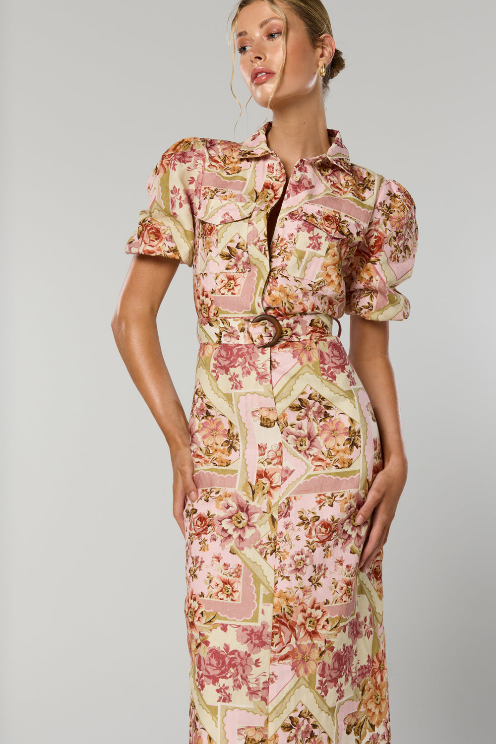 VAUGHN BELTED DRESS – W I N O N A