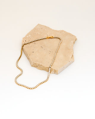 
                      
                        FAYE NECKLACE
                      
                    