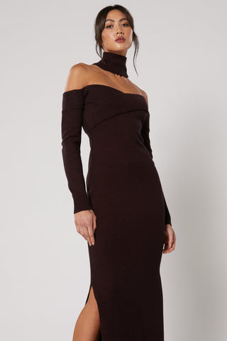 
                      
                        LUCIA MAXI DRESS WINE
                      
                    